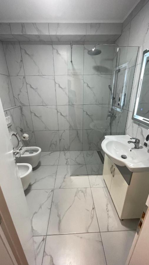 Johana Blloku Apartment In Amazing Location! Tirana Exterior foto