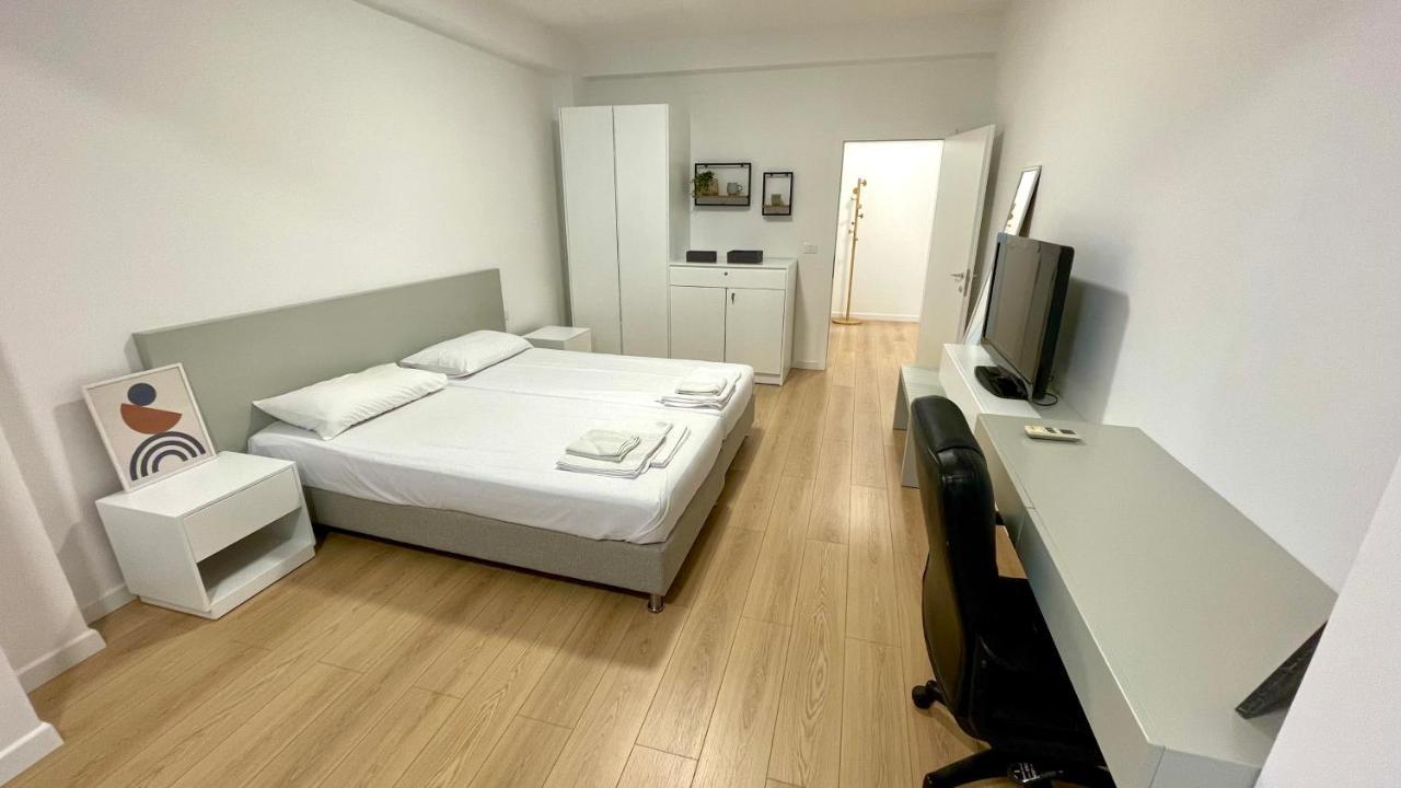 Johana Blloku Apartment In Amazing Location! Tirana Exterior foto