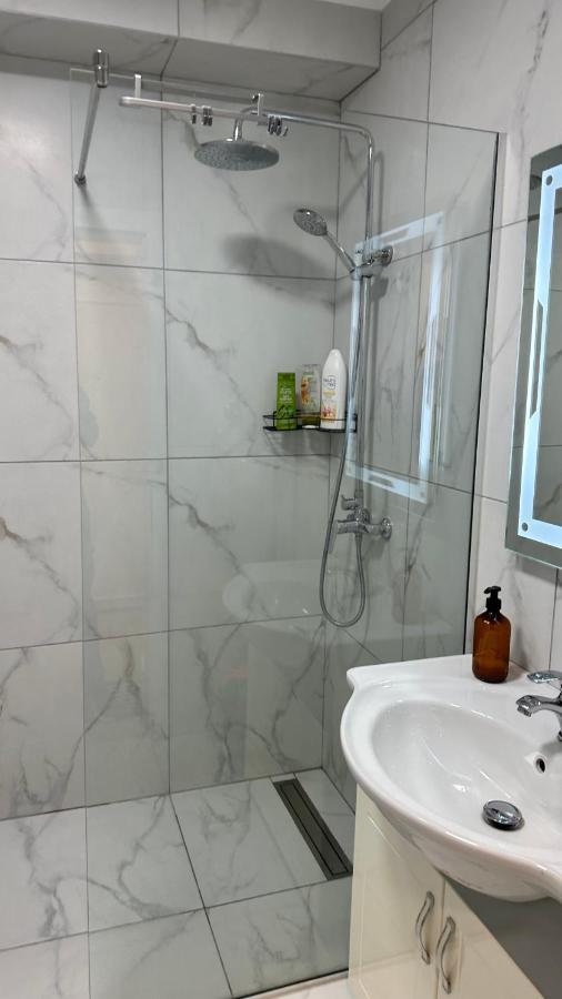 Johana Blloku Apartment In Amazing Location! Tirana Exterior foto